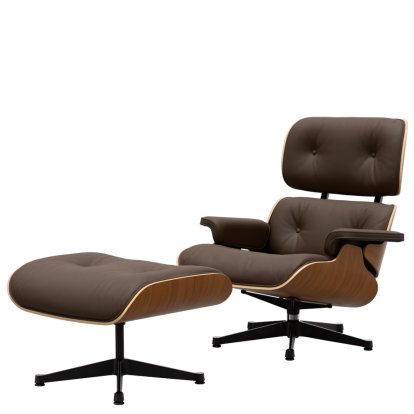 Eames Lounge Chair & Ottoman, Nussbaum natur, Leder Premium F kastanie, 89 cm, Aluminium poliert, Seiten schwarz