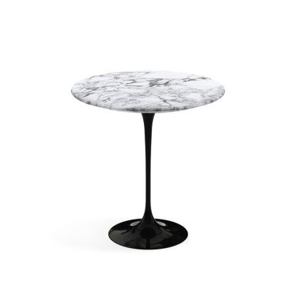 Saarinen Beistelltisch rund, 51 cm, schwarz, Marmor Arabescato (weiß mit grauen Einfärbungen)